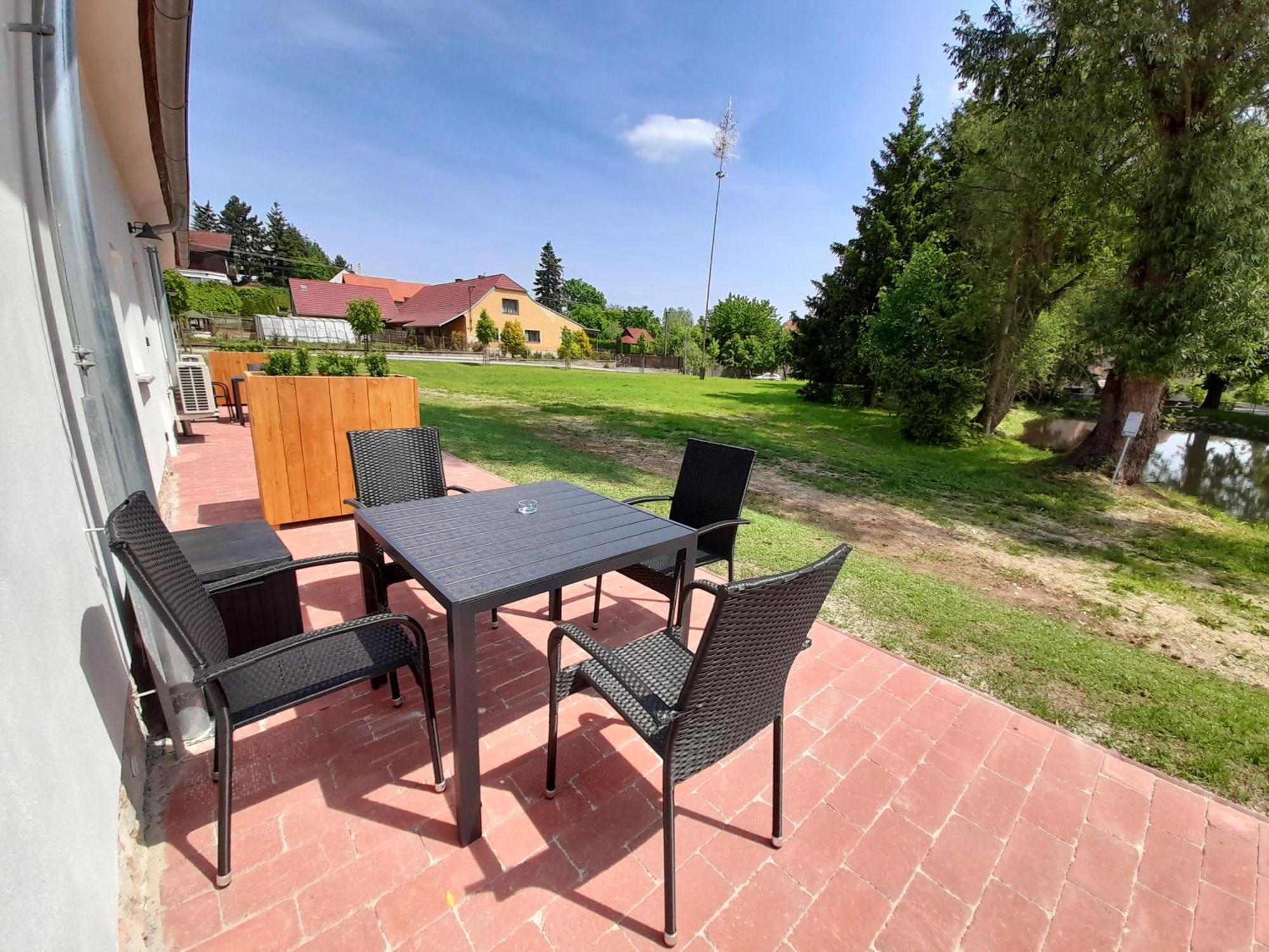 Residence Tvrz Skocice Exterior foto
